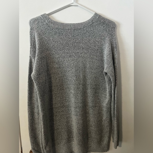 Kismet size small Sunday sweater - Picture 3 of 3